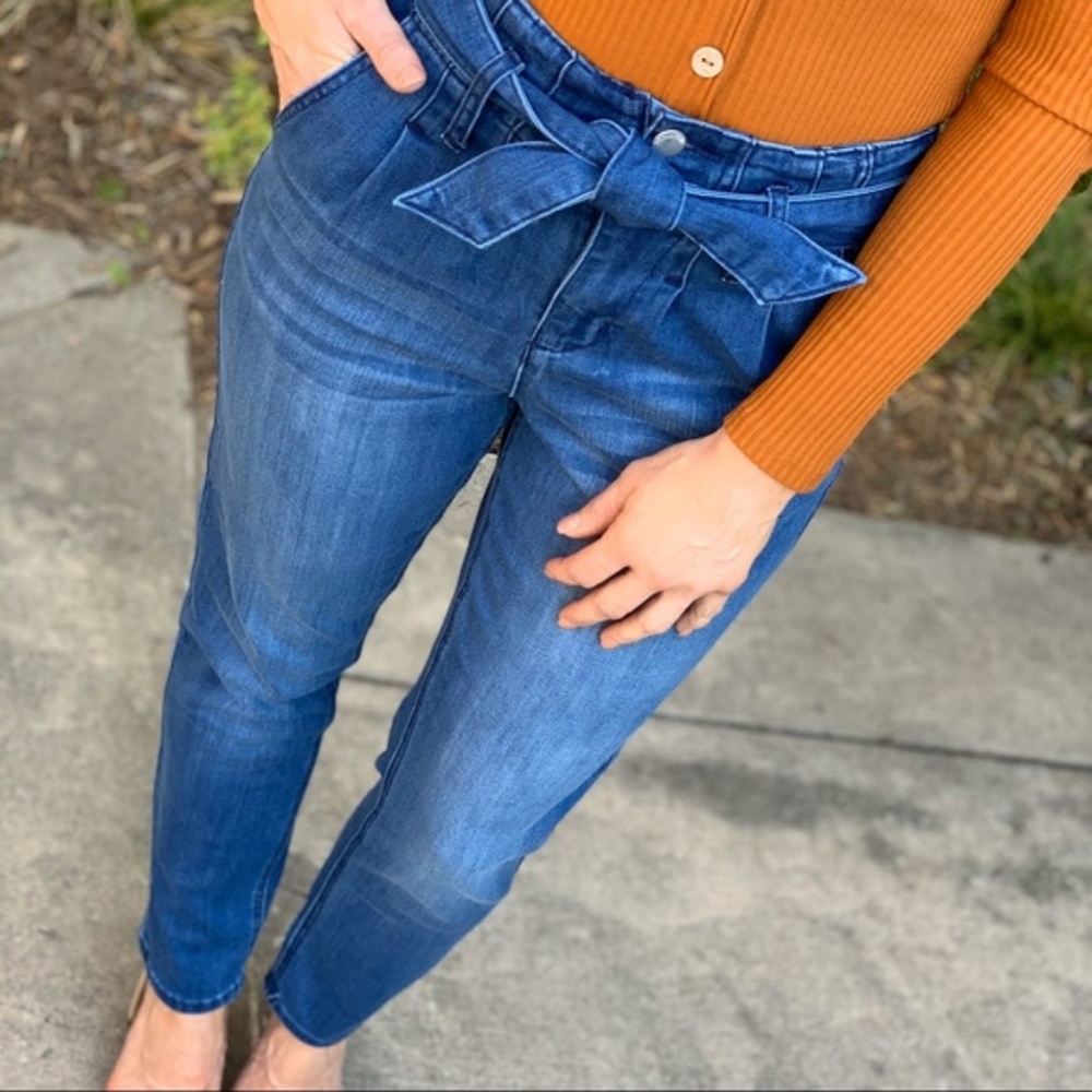 LAST PAIR! Denim Tie Front Jeans - Picture 4 of 8